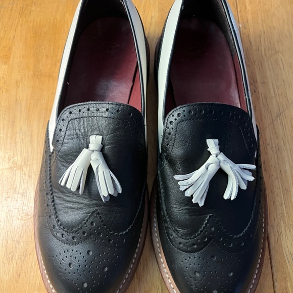 Dr. Martens “Phyllis” Tassel Loafers Size EU 41/Women’s 9 UK 7 GUC - Picture 12 of 12